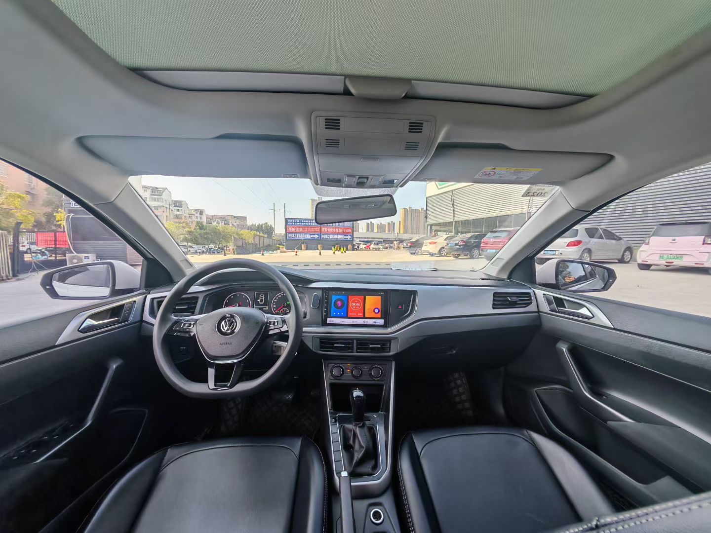 Volkswagen Polo 2021 car image #5