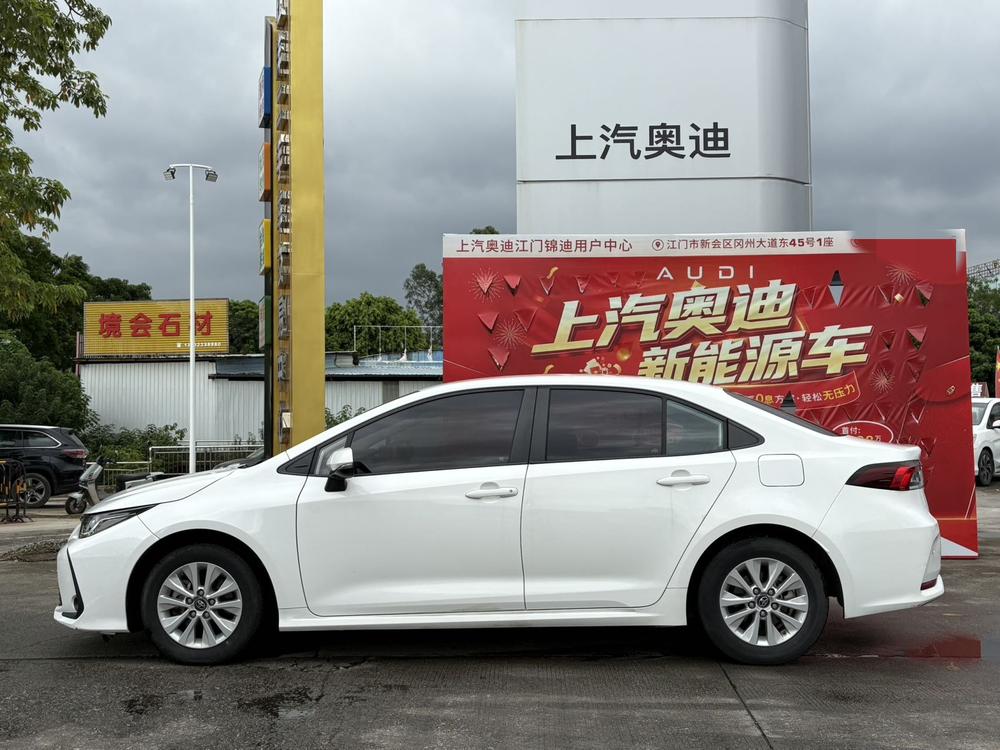 Toyota Corolla 2022 изображение автомобиля #4