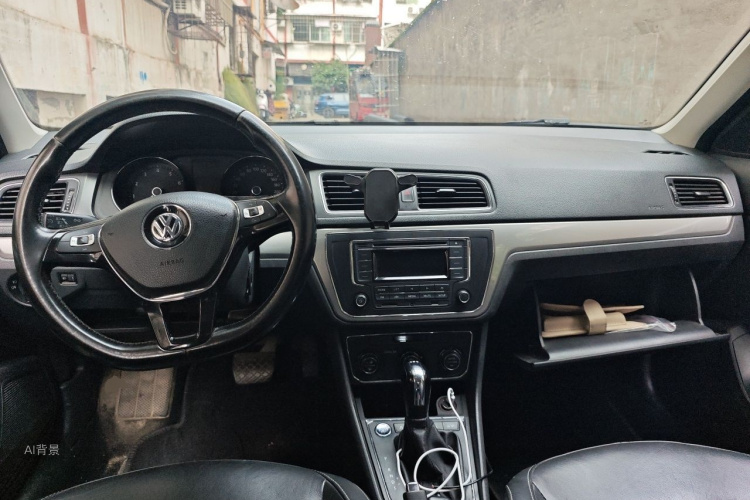 Volkswagen Lavida 2017 car image #11