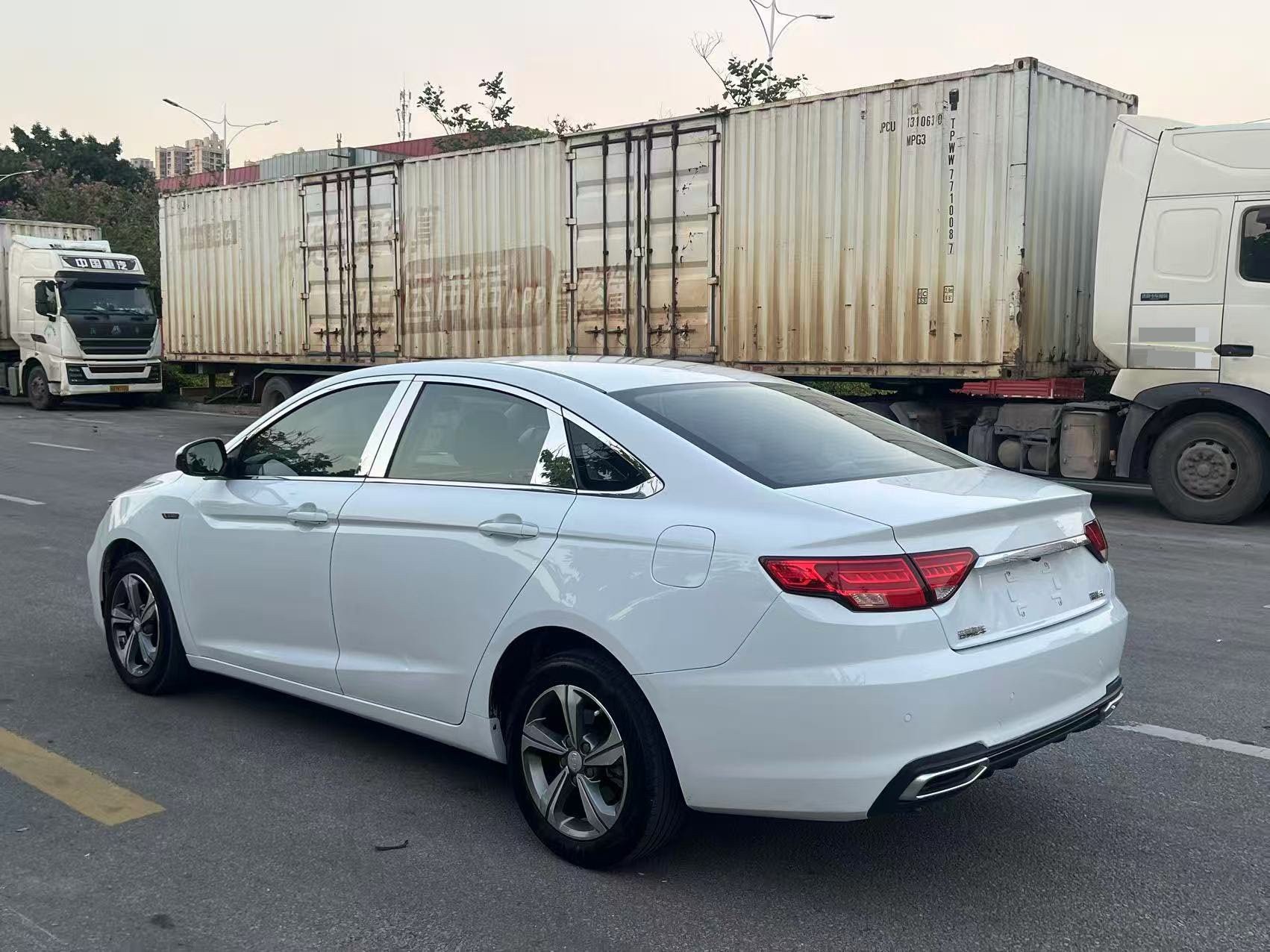 GEELY Emgrand GL 2018 imagem de carro #4