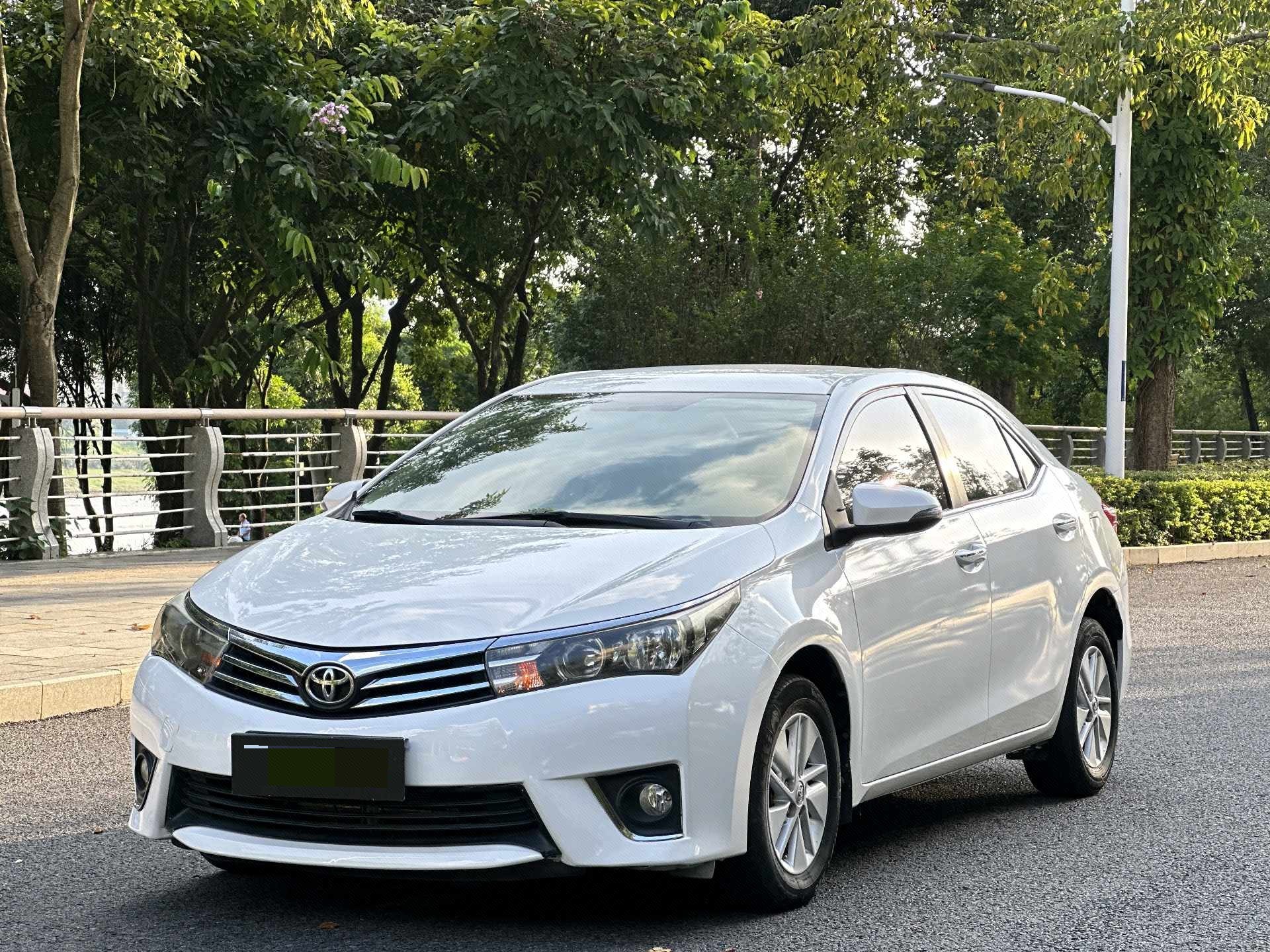 Toyota Corolla 2015 car image 