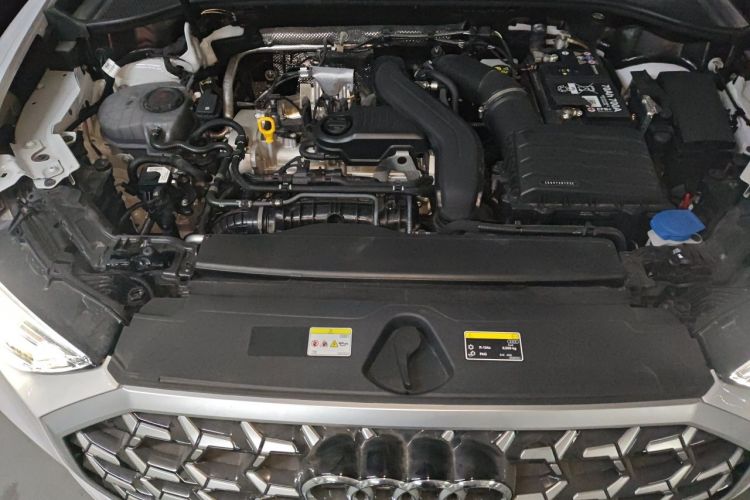Audi Q3 2025 car image #22