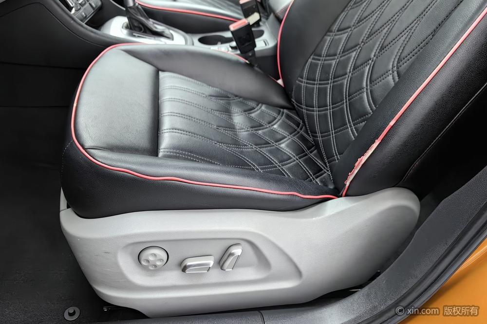 Audi Q3 2016 #18 Audi Q3 2016 car image #18