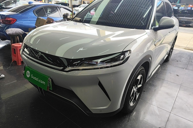 BYD YuanUP 2024 #2 BYD YuanUP 2024 car image #2