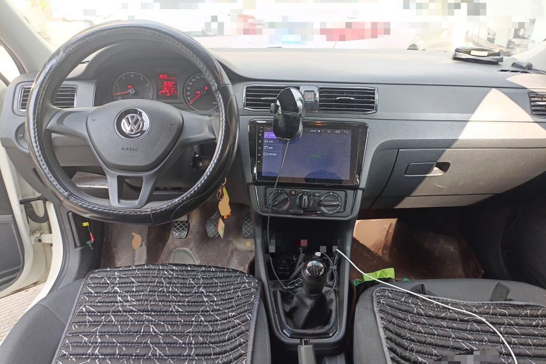 Volkswagen Santana 2019 car image #21