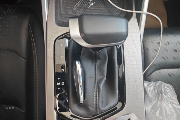 GEELY Emgrand 2022 car image #16