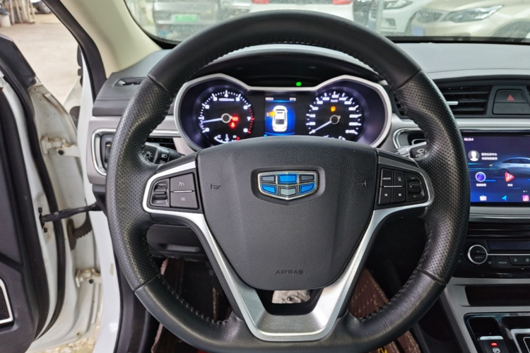 GEELY Emgrand GL 2019 immagine di auto #11