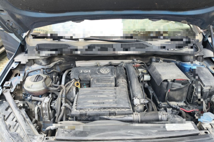 Volkswagen Golf 2017 car image #22