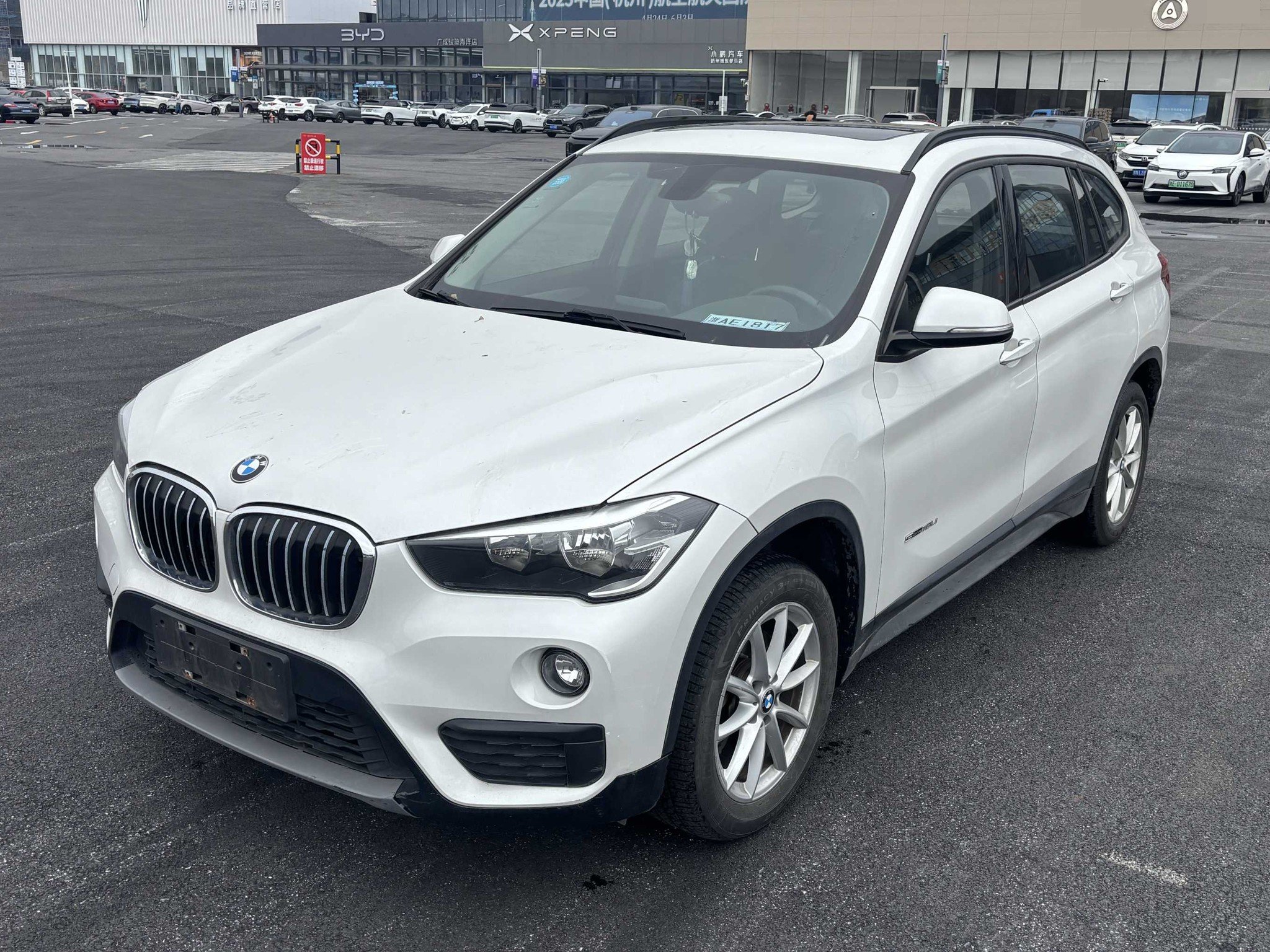 BMW X1 2017 BMW X1 2017 car image