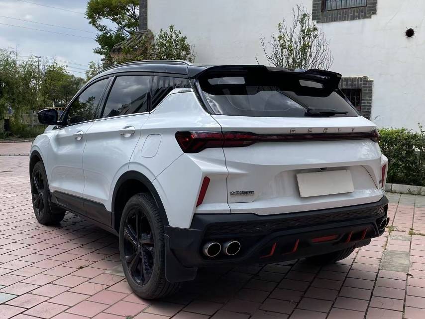 GEELY Coolray 2023 car image #9