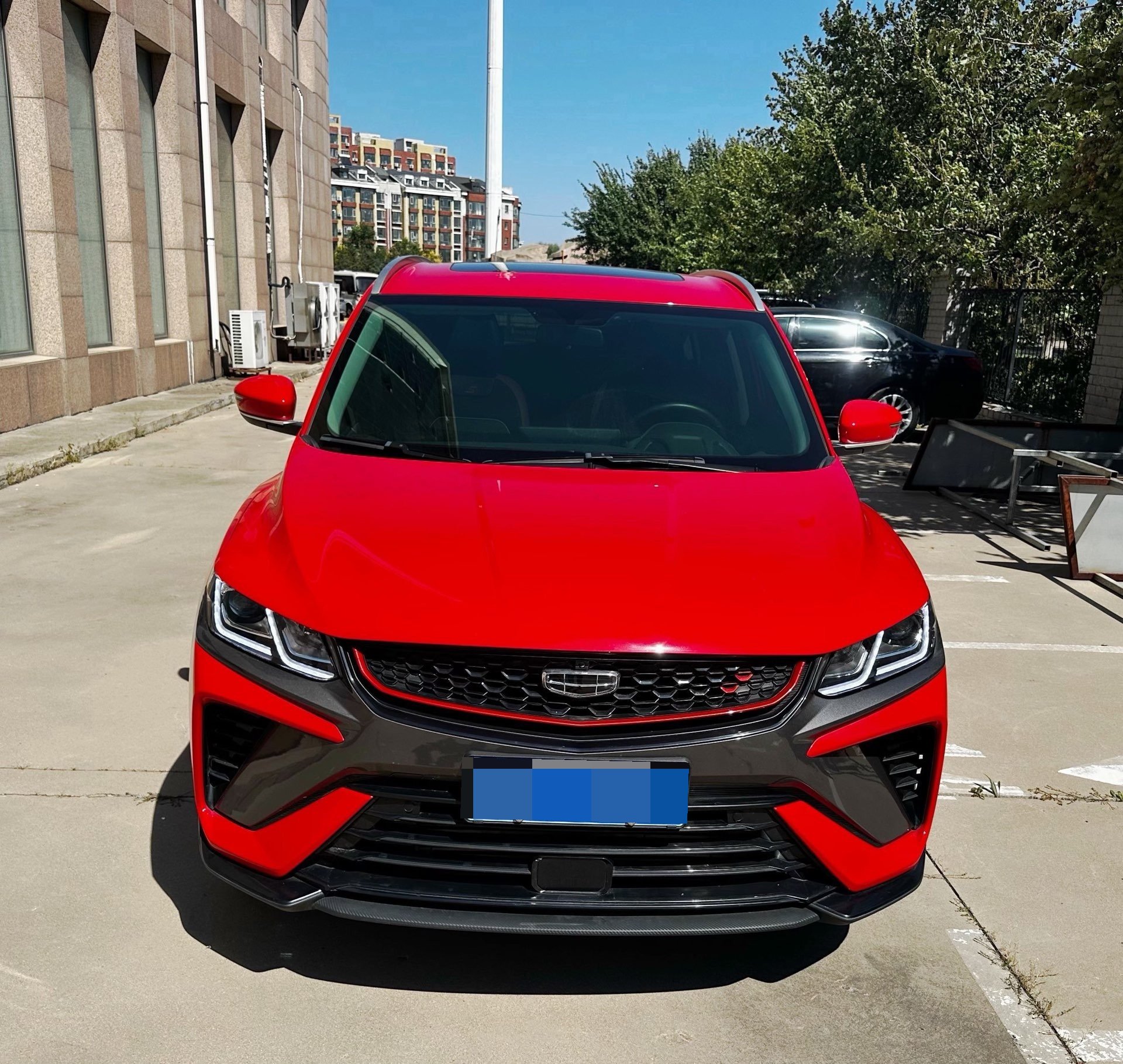 GEELY Coolray 2022 car image #2