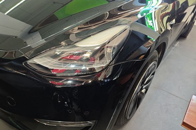 Tesla Model Y 2022 #21 Tesla Model Y 2022 car image #21