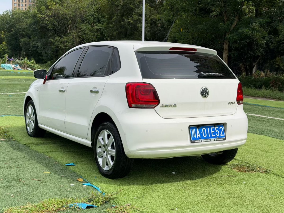Volkswagen Polo 2013 #4 Volkswagen Polo 2013 car image #4