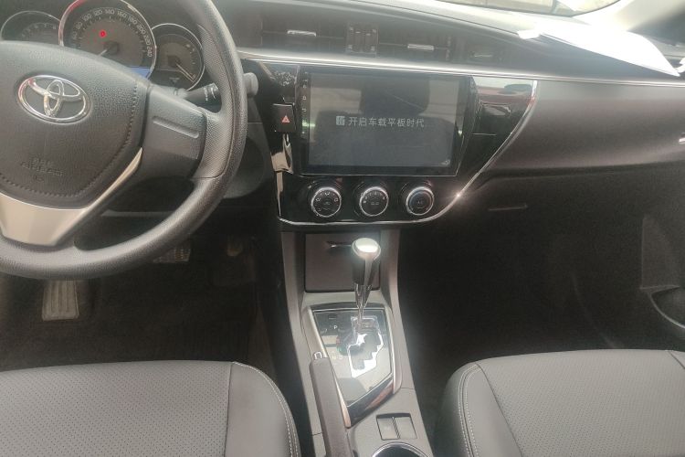 Toyota Corolla 2017 car image #13