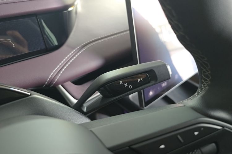 MI SU7 2025 car image #14