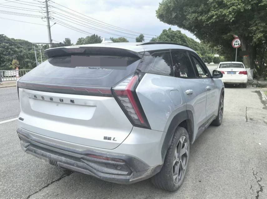 GEELY Boyue L 2024 image de voiture #3