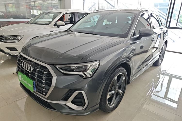 Audi Q3 2019 #2 Audi Q3 2019 car image #2