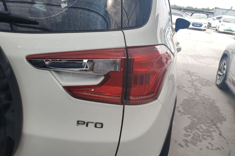 BYD Yuan Pro 2021 #8 BYD Yuan Pro 2021 car image #8