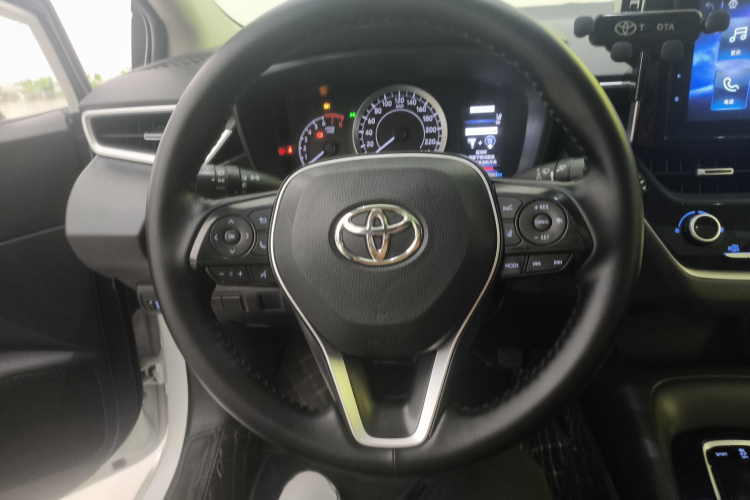 Toyota Corolla 2020 car image #10
