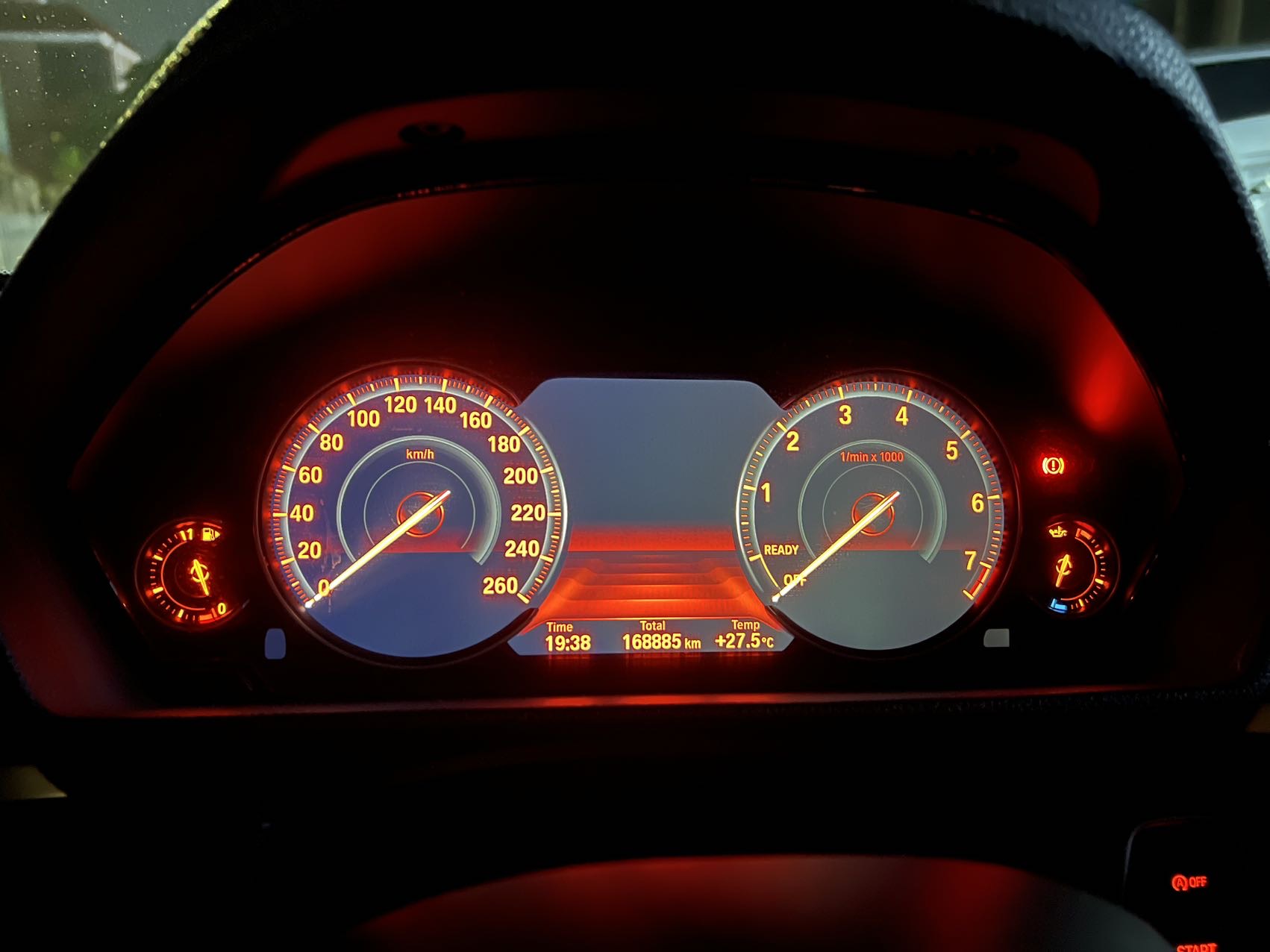 BMW 3 Series 2018 #5 BMW 3 Series 2018 صورة سيارة #5