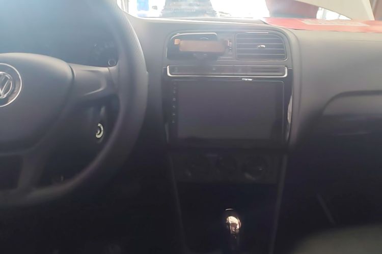 Volkswagen Polo 2018 #10 Volkswagen Polo 2018 car image #10