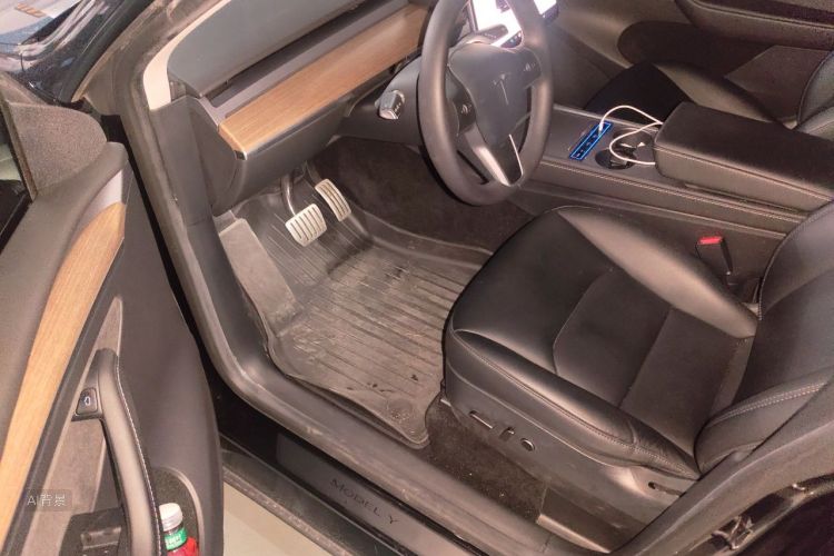 Tesla Model Y 2022 #18 Tesla Model Y 2022 car image #18