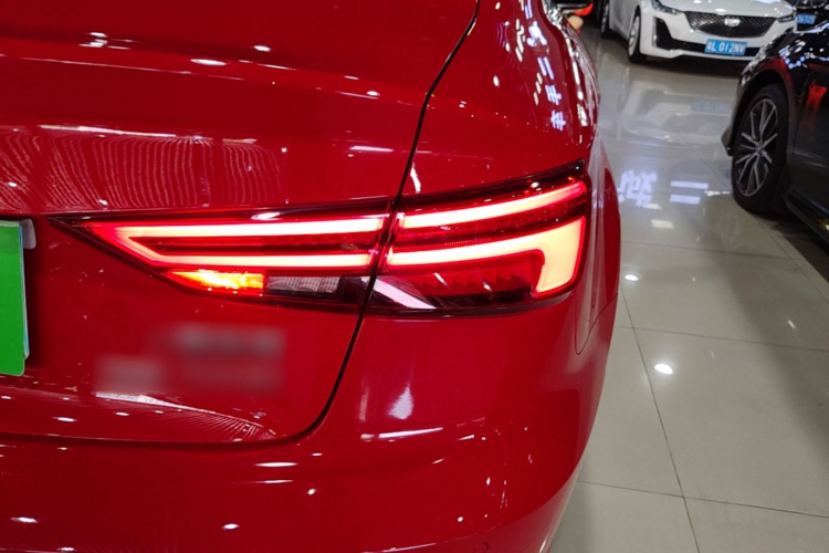Audi A3 2017 car image #8