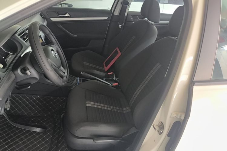 Volkswagen Lavida 2020 car image #15