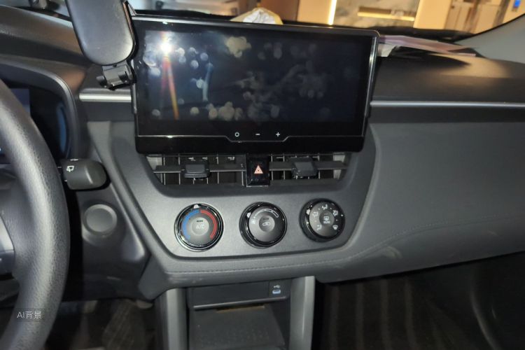 Toyota Corolla Cross 2024 #15 Toyota Corolla Cross 2024 car image #15