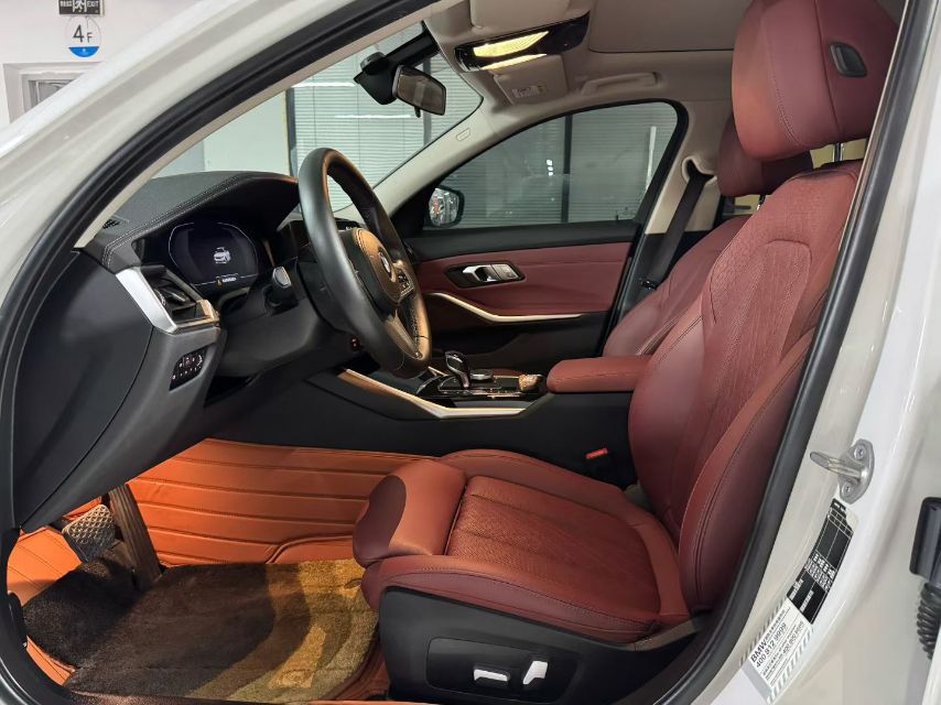 BMW 3 Series 2022 car image #4