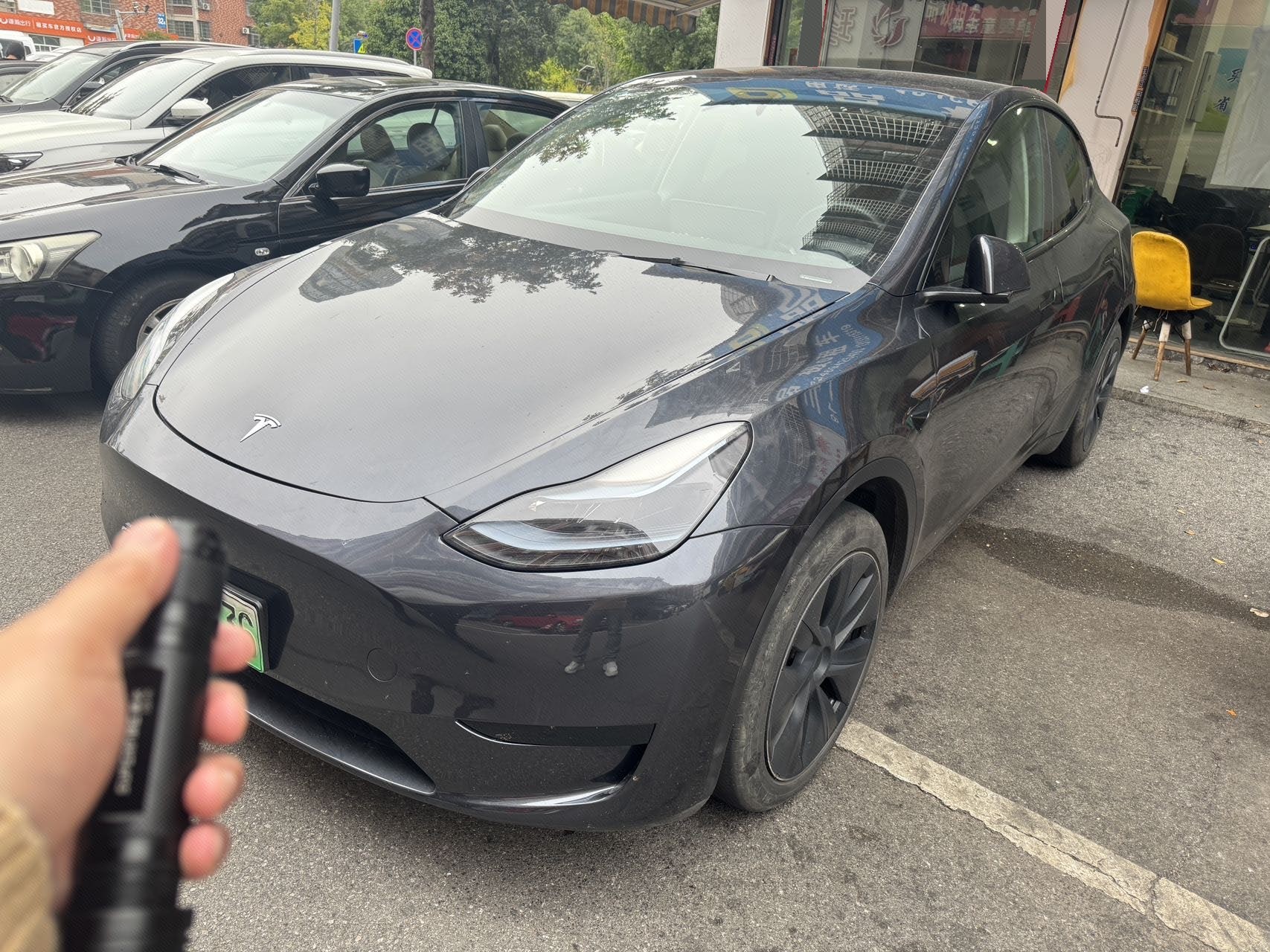 Tesla Model Y 2024 Tesla Model Y 2024 car image