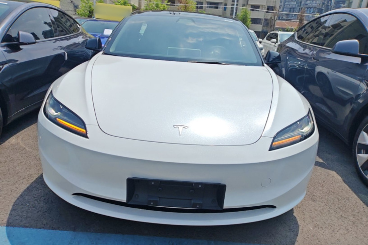 Tesla Model 3 2024 #3 Tesla Model 3 2024 car image #3