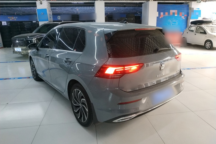 Volkswagen Golf 2022 imagem de carro #5