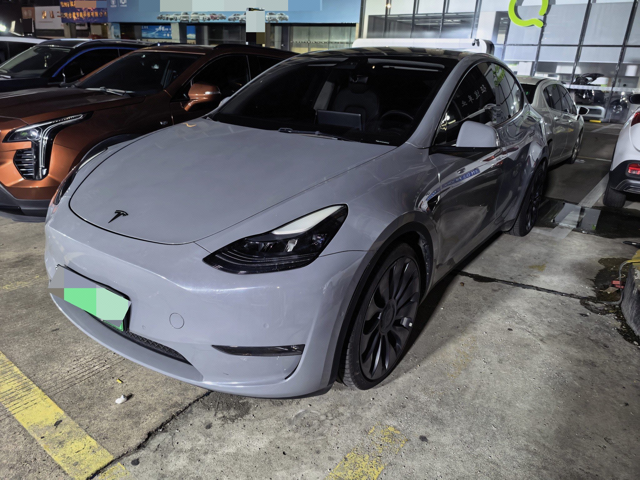 Tesla Model Y 2022 Tesla Model Y 2022 car image