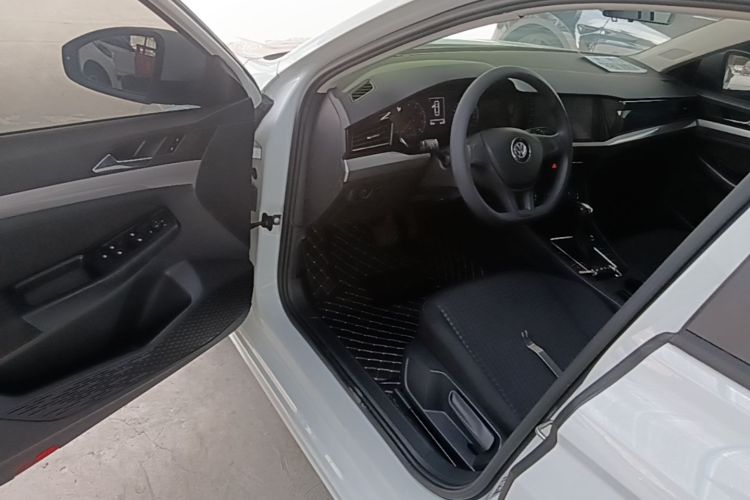 Volkswagen Bora 2019 immagine di auto #16