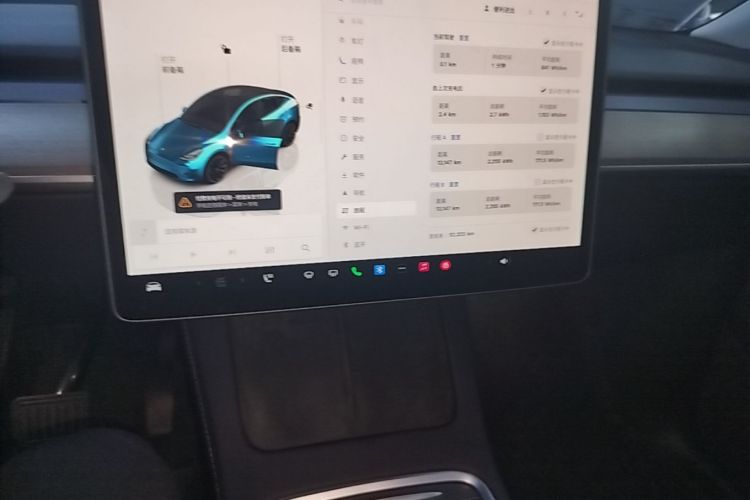 Tesla Model Y 2023 #13 Tesla Model Y 2023 car image #13