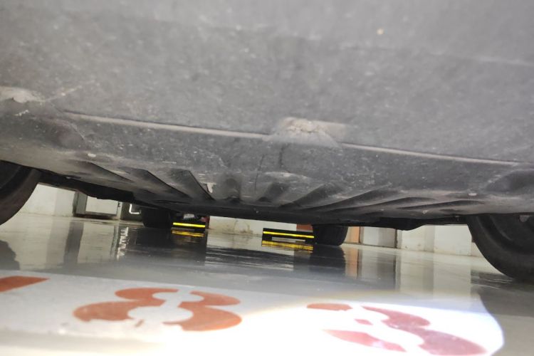 BYD Han 2022 car image #30