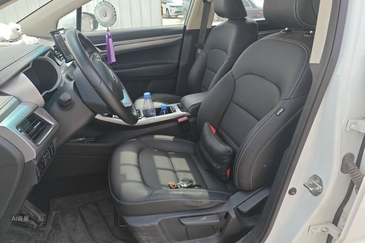 GEELY Emgrand GS 2020 car image #17