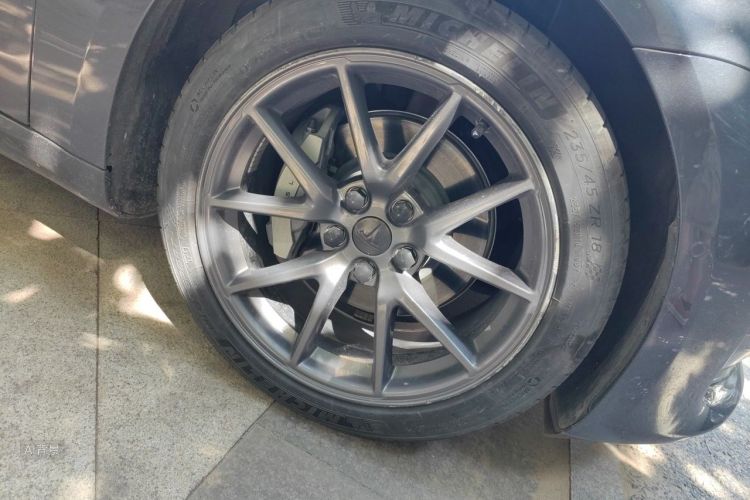 Tesla Model 3 2021 car image #9