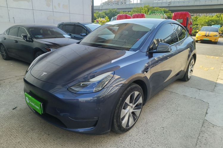 Tesla Model Y 2021 #2 Tesla Model Y 2021 car image #2
