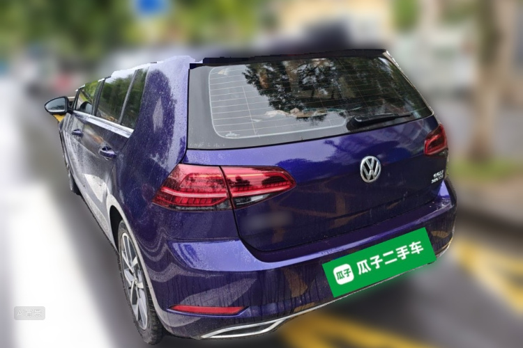 Volkswagen Golf 2020 car image #5