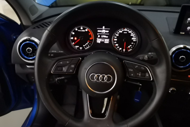 Audi A3 2020 car image #11