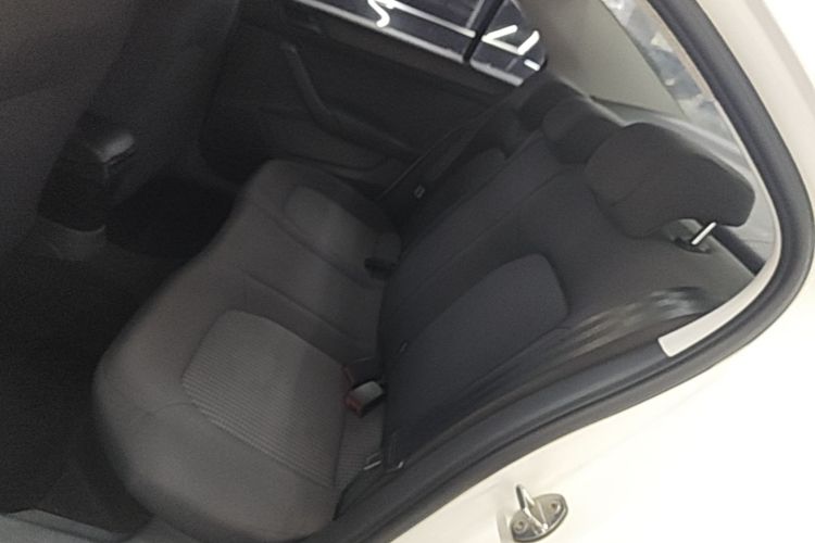 Volkswagen Santana 2019 #13 Volkswagen Santana 2019 car image #13