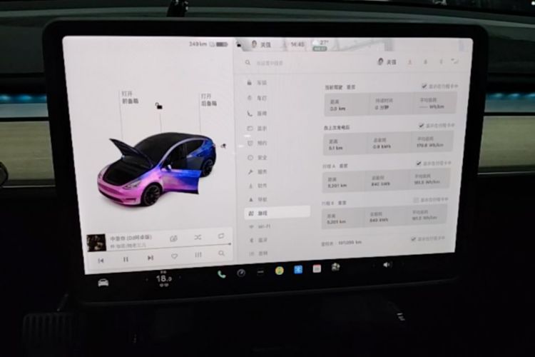 Tesla Model Y 2021 car image #13