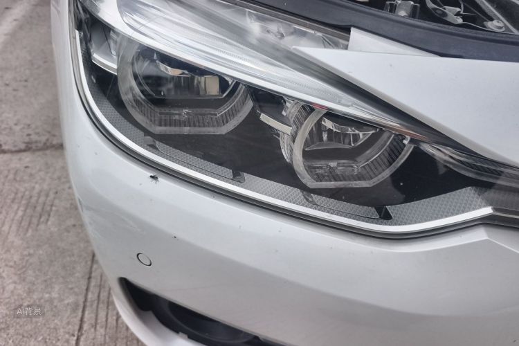 BMW 3 Series 2017 immagine di auto #8