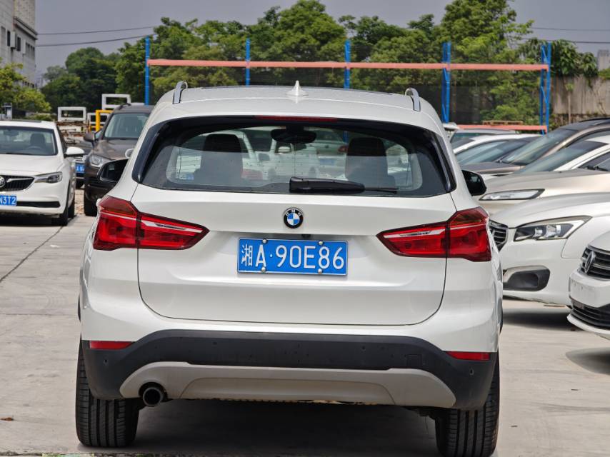 BMW X1 2017 #2 BMW X1 2017 car image #2