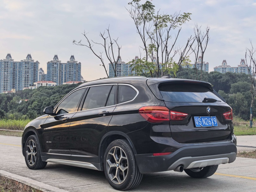 BMW X1 2018 #6 BMW X1 2018 car image #6