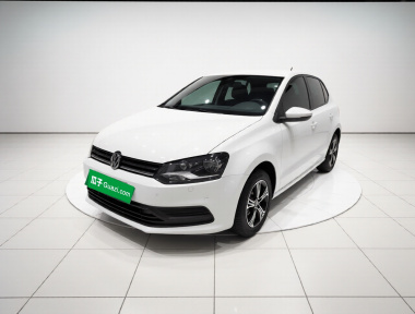 Volkswagen Polo 2016 car image 