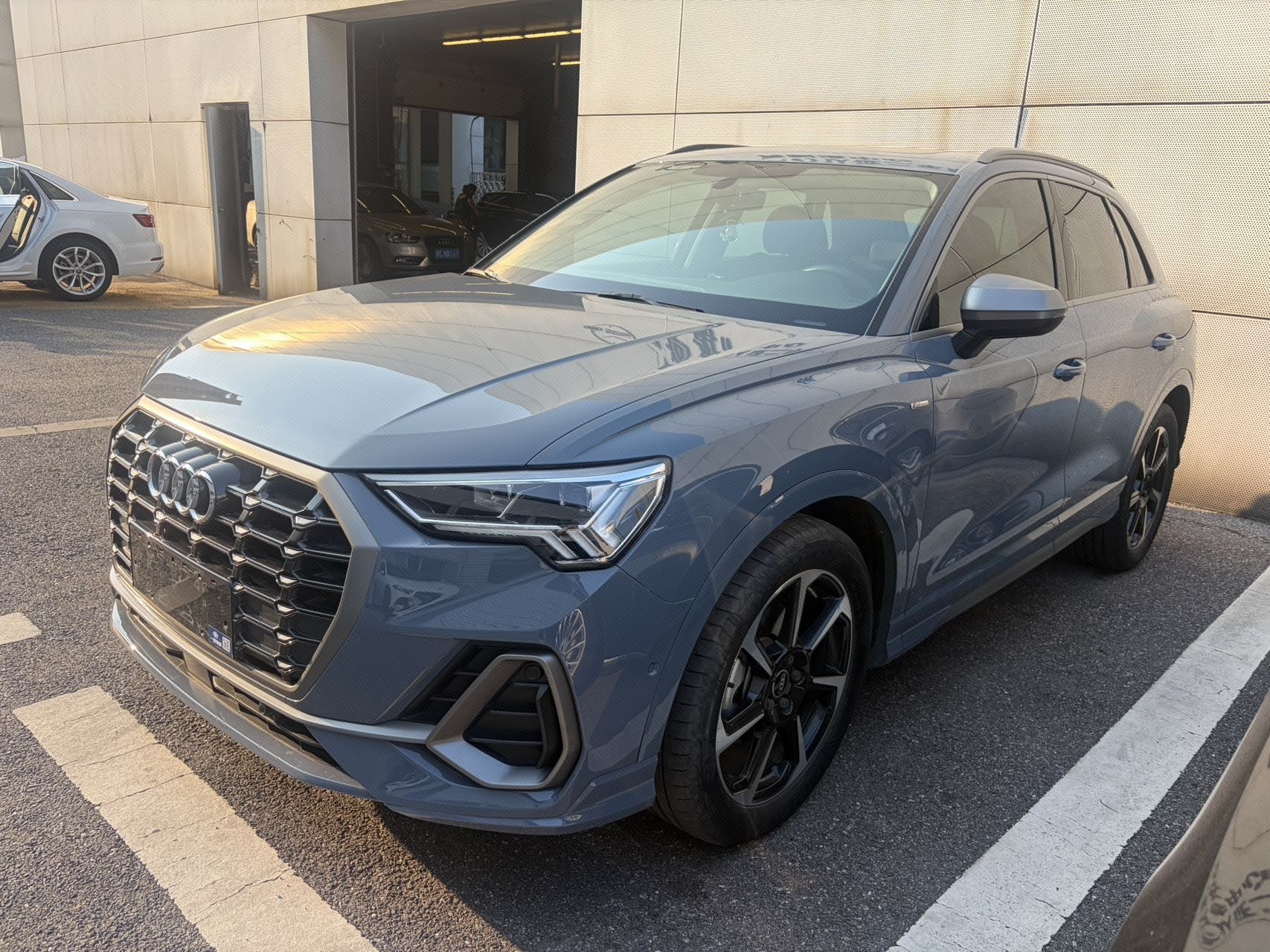 Audi Q3 2022 Audi Q3 2022 car image