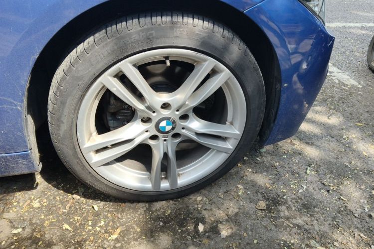 BMW 3 Series 2016 car image #9